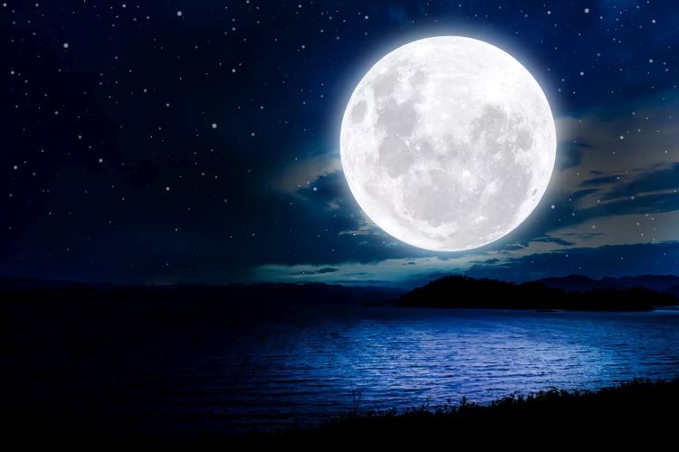 The bright side of the moon